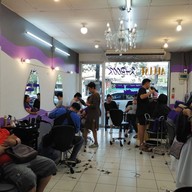 ร้านเสริมสวยออกัส ราม2