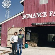 หน้าร้าน Romance Farm