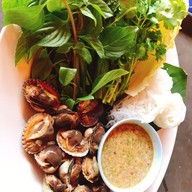 ครัวลุงหว่าง อีสานซีฟู้ด