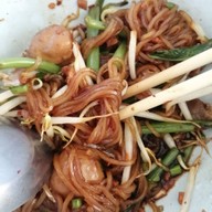 เมนูของร้าน รัชกฤตเนื้อตุ๋นยาจีน
