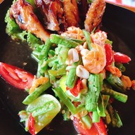 ครัวลุงหว่าง อีสานซีฟู้ด