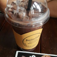 เมนูของร้าน Praline Cafe (พราลีน คาเฟ่)
