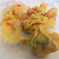 เมนูของร้าน แดง ขนมจีบ ขนมถ้วย สีคิ้ว