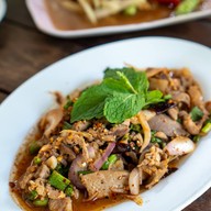 เมนูของร้าน ส้มตำลุงหนวด รามฯ 12