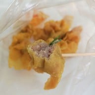เมนูของร้าน แดง ขนมจีบ ขนมถ้วย สีคิ้ว