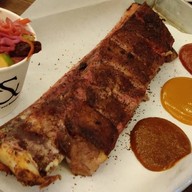 เมนูของร้าน Meat & Bones The Commons