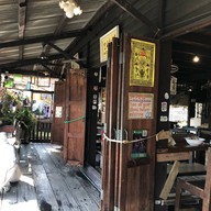 บรรยากาศ บ้านศิลปิน