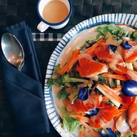 เมนูของร้าน ใครจับปลา