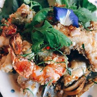 เมนูของร้าน ใครจับปลา