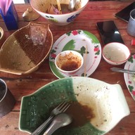 ก๋วยเตี๋ยวเรือนายหนวด