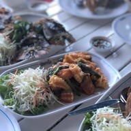 เมนูของร้าน ปะการังเรือนน้ำ บางแสน
