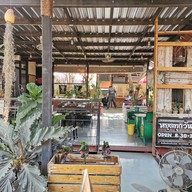 บรรยากาศ สุขสราญ Cafe X Bread