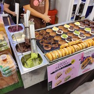 หน้าร้าน DADAYA เซนทรัลอีสต์วิวล์