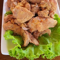 กะเพรา 50 อ่างทอง