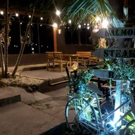 บรรยากาศ SuanLom Restaurant