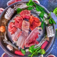 หัวมุม บุฟเฟ่ต์ หมูกะทะ