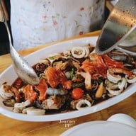 เมนูของร้าน ยำโหด โคตรแซ่บ...ซี๊ด ลาดกระบัง