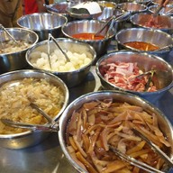หัวมุม บุฟเฟ่ต์ หมูกะทะ
