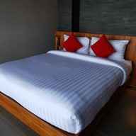 Montoro Resort เพชรบุรี หนองหญ้าปล้อง