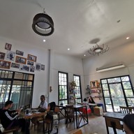 กาแฟพอดี เบเกอรี่พอใจ