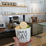 เมนูของร้าน SIMPLE DAY GELATO & CHOCOLATE เดอะบล๊อค ราชพฤกษ์