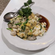 เมนูของร้าน ยิ้มยิ้ม หอยทอดสูตรโบราณ