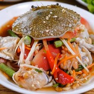 ส้มตำ สถานีแซ่บ บางหว้า(บันไดทางลงที่2 MRT บางหว้า) บางหว้า