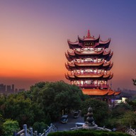 บรรยากาศ หอกระเรียนเหลือง (Huang He Lou, Yellow Crane Tower)