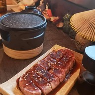 Play Sushi & Bar เพลย์ซูชิ