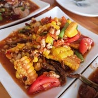 เมนูของร้าน ตำตำตำ หมู่บ้านสันติสุข