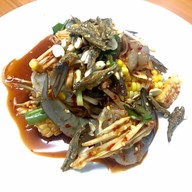 ยำแซบละน้อ