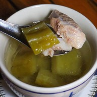 ขาหมูบางรัก