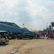 บรรยากาศ ตลาดสดแม่ทองคำ (กาดแม่ต๋ำ)