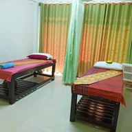 ดารินนวดเพื่อสุขภาพศรีราชา the green massage