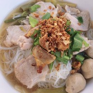 Noodle Daddy ก๋วยเตี๋ยวหมู&เนื้อ สาขา 1 (สุทธิสาร)