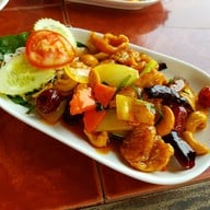 เมนูของร้าน ร้านอาหารบ้านเคียงน้ำ