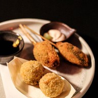 เมนูของร้าน Red Thread Bar