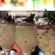 เมนูของร้าน Red Thread Bar