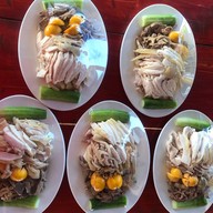 ป้าต้อข้าวมันไก่ ท่าเรือแกลง ไม่มีสาขา
