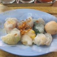ก๋วยเตี๋ยวปากหม้อลุงรัญ