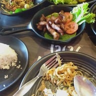 เมนูของร้าน ตำมั่ว ปตท.นางรอง-บุรีรัมย์