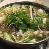 ยิ้มอร่อยเมี่ยงปลาเผา อาหารไทย-อีสาน รสจัดจ้าน คุณภาพอร่อยแบบร้านอาหาร