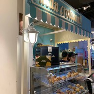 Susan croissant จี ทาวเวอร์ แกรนด์ พระราม9