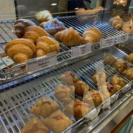 Susan croissant จี ทาวเวอร์ แกรนด์ พระราม9