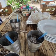 โกดำขนมจีน บ้านในสวน