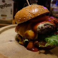 A.M.P Burger & Bar