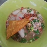 เมนูของร้าน ก๋วยเตี๋ยวค่ายมวย