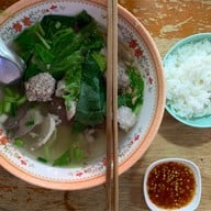 ต้มเลือดหมูปากจัด