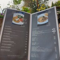 เมนู กินเตี๋ยวเหลียวเขา