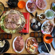 ธนิกา ก๋วยเตี๋ยวรสเด็ด